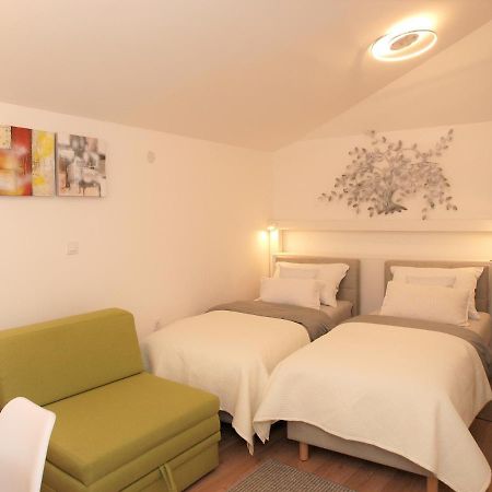 Cozy Studio Apartment Tian In Zagreb Eksteriør bilde