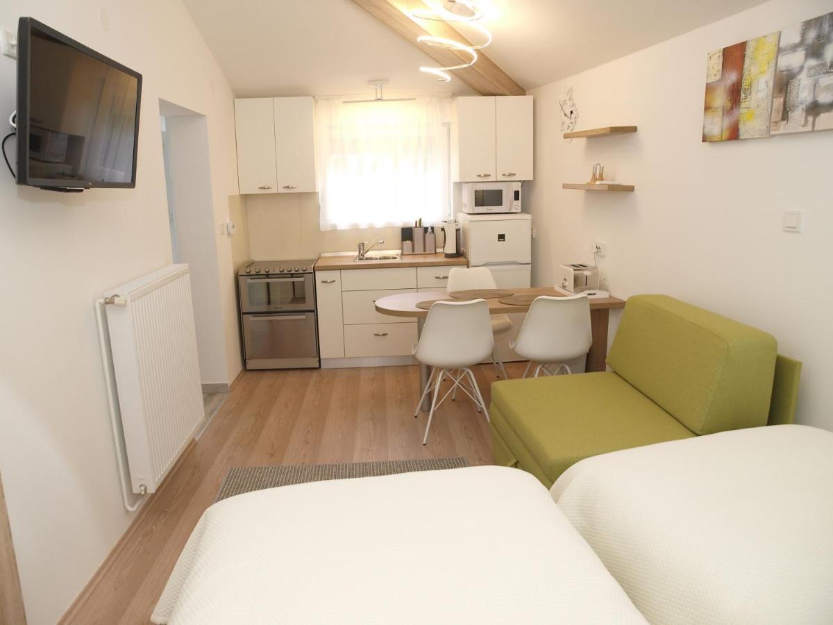 Cozy Studio Apartment Tian In Zagreb Eksteriør bilde
