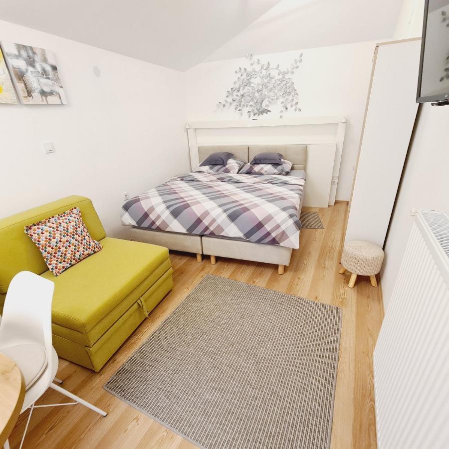 Cozy Studio Apartment Tian In Zagreb Eksteriør bilde