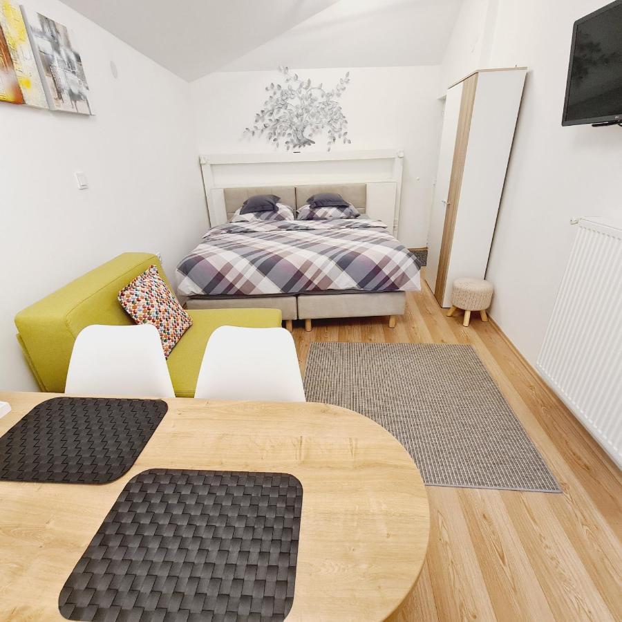 Cozy Studio Apartment Tian In Zagreb Eksteriør bilde