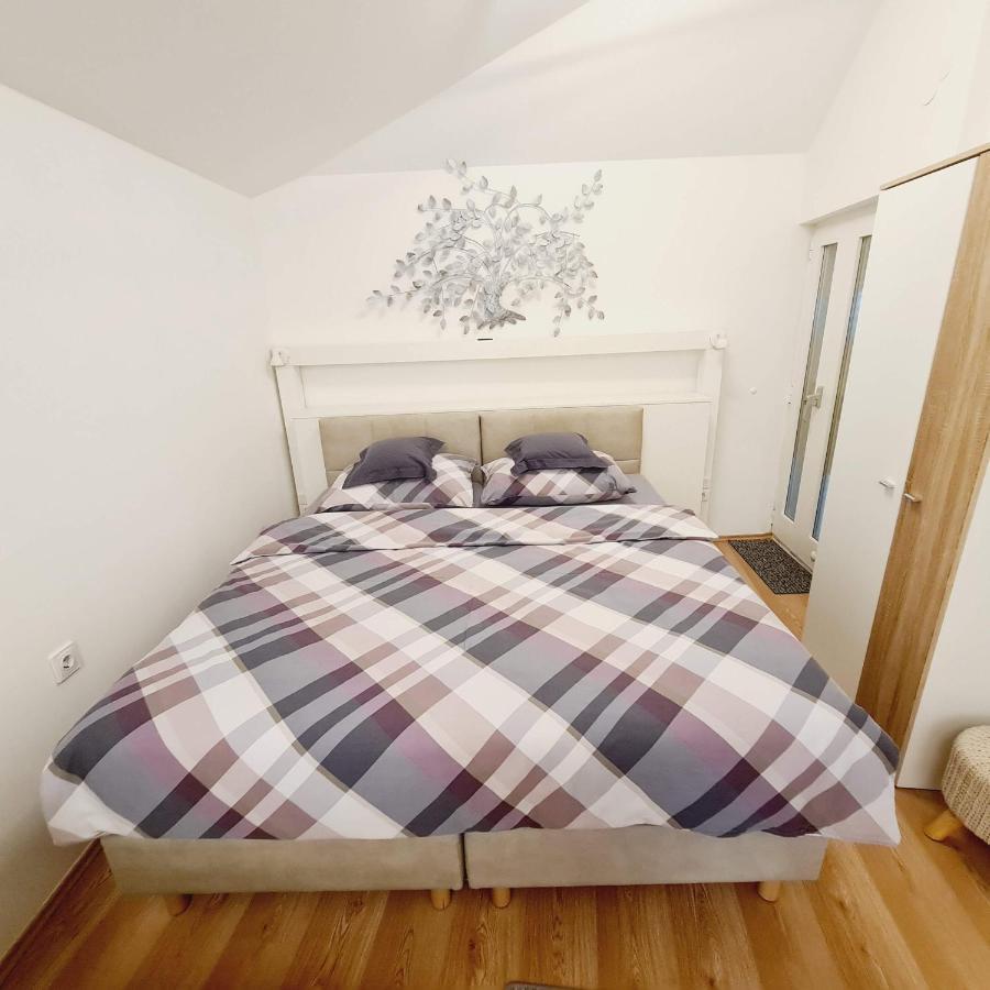 Cozy Studio Apartment Tian In Zagreb Eksteriør bilde